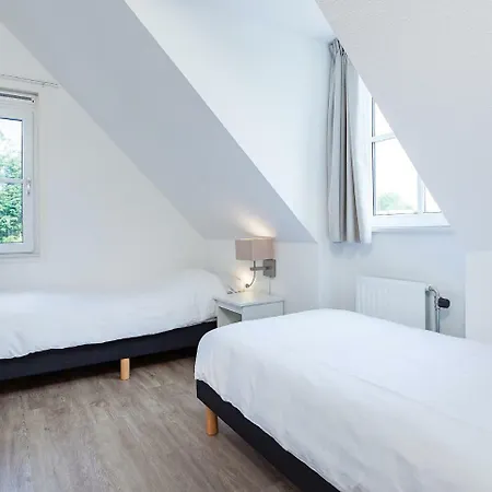 Alk 8-2 By Interhome *